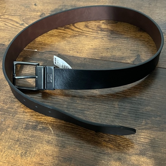 Levi's Other - Levi's Brown Leather Belt